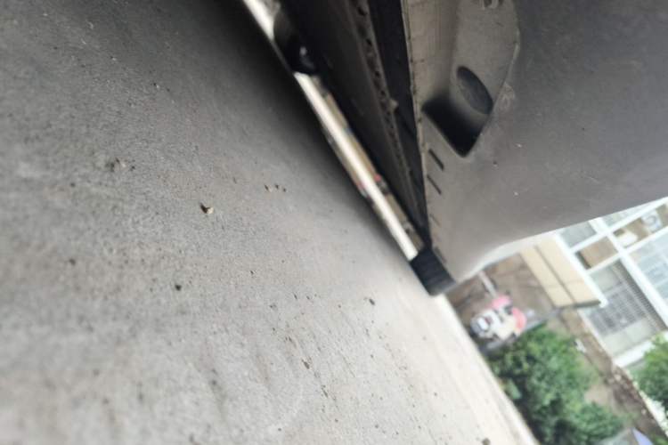 Used IM L6 2024 Max Standard Edition Chassis Rear Right