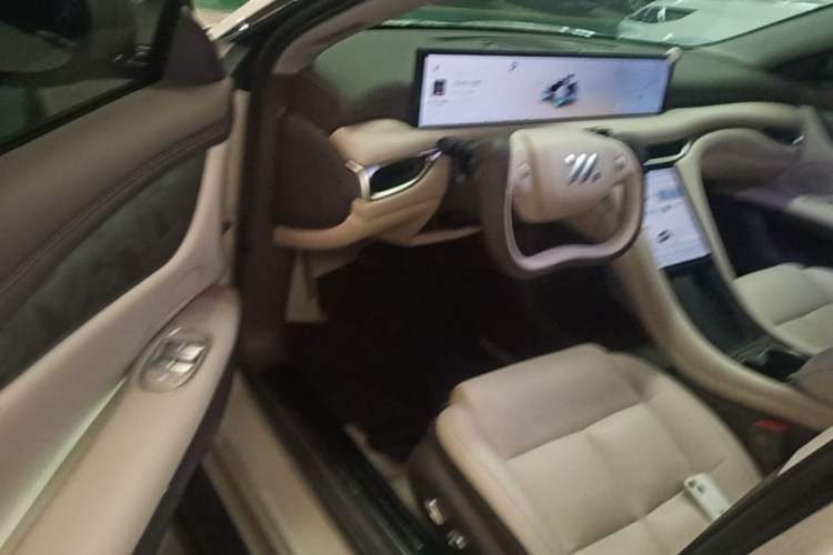 Used IM L6 2024 Max Standard Edition Driver Seat