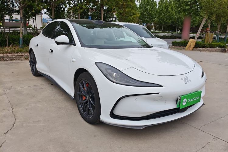Used IM L6 2024 Max Standard Edition Exterior 1