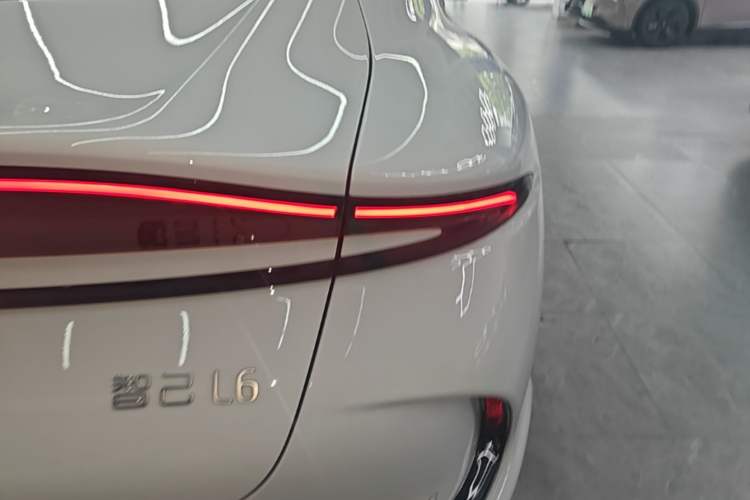 Used IM L6 2024 Max Extended-Range Version Exterior 3