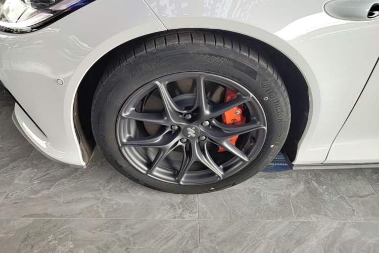 Used IM L6 2024 Max Standard Edition Exterior 4