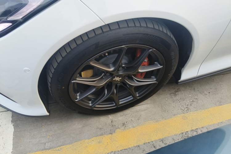 Used IM L6 2024 Max Standard Edition Exterior 4
