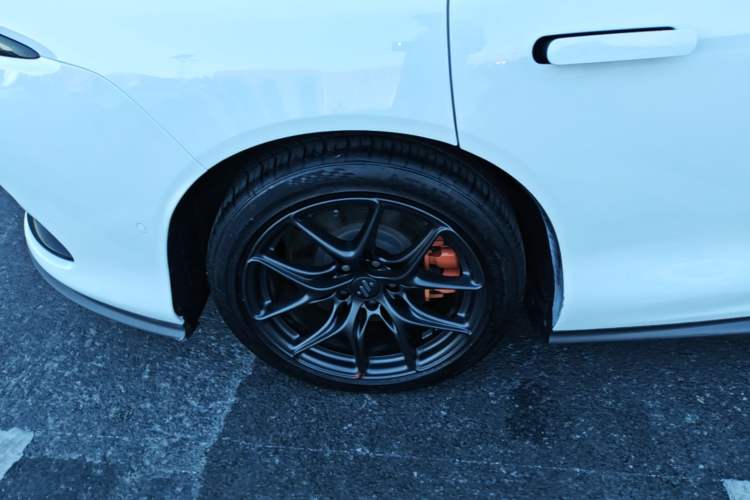 Used IM L6 2024 Max Standard Edition Exterior 5