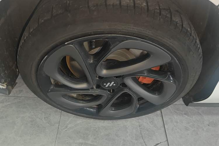 Used IM L6 2024 Max Extended-Range Version Exterior 5