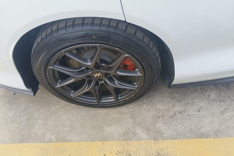 Used IM L6 2024 Max Standard Edition Exterior 5