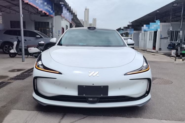 Used IM L6 2024 Max Standard Edition Front