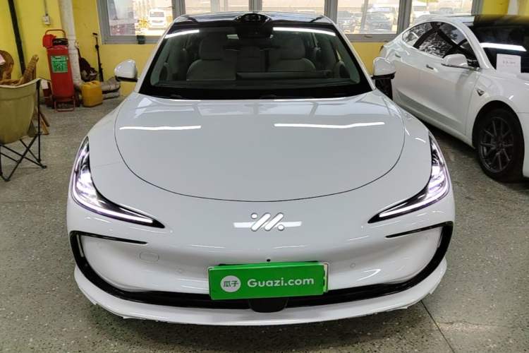 Used IM L6 2024 Max Standard Edition Front