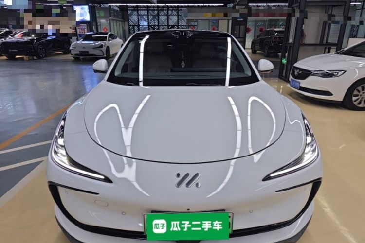 Used IM L6 2024 Max Standard Edition Front