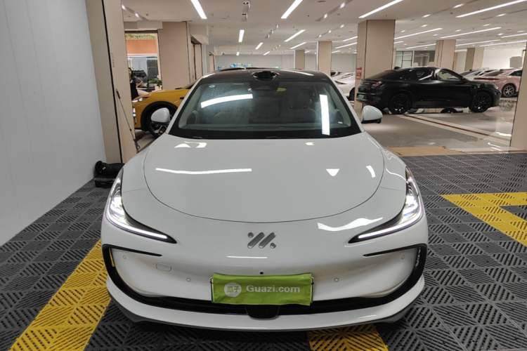 Used IM L6 2024 Max Standard Edition Front