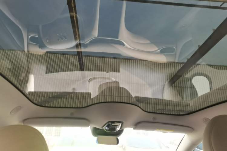 Used IM L6 2024 Max Standard Edition Headliner
