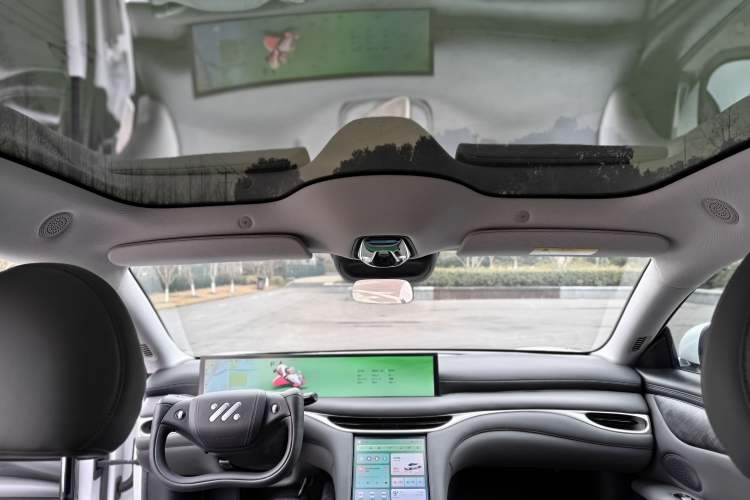 Used IM L6 2024 Max Standard Edition Headliner