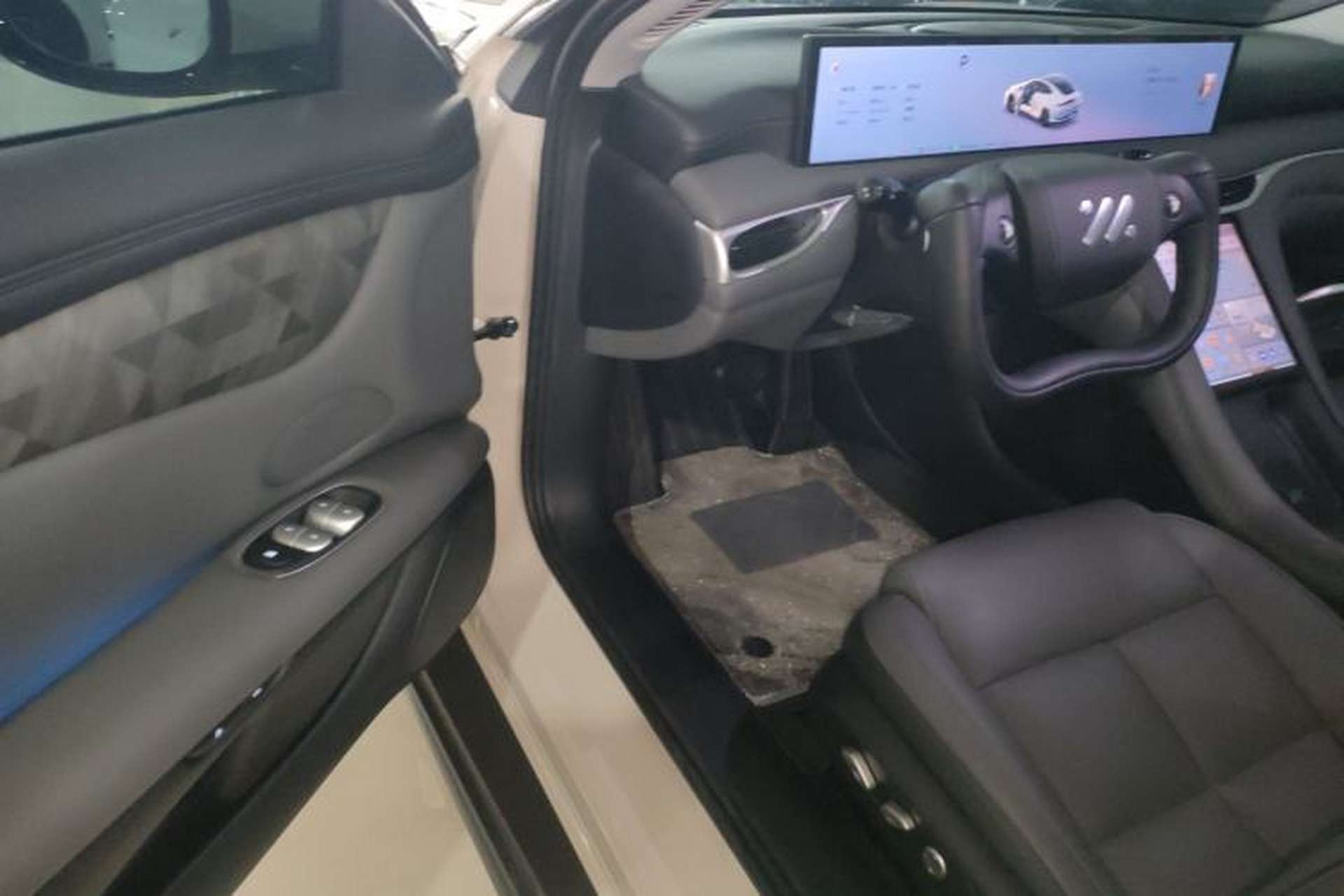 Used IM L6 2024 Max Standard Edition Interior 3