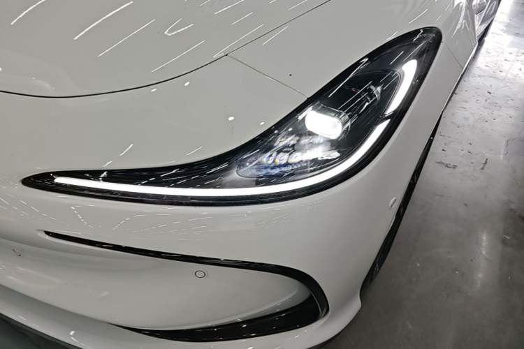 Used IM L6 2024 Max Standard Edition Left Front Headlight