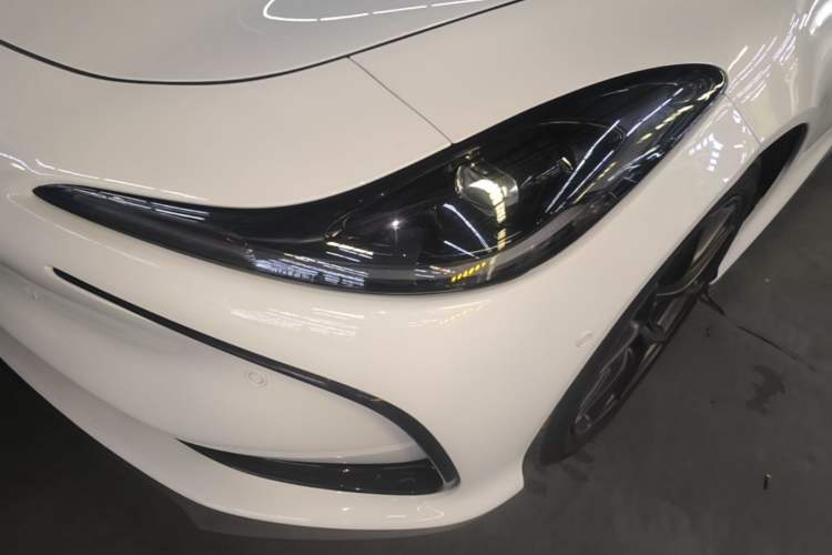 Used IM L6 2024 Max Standard Edition Left Front Headlight