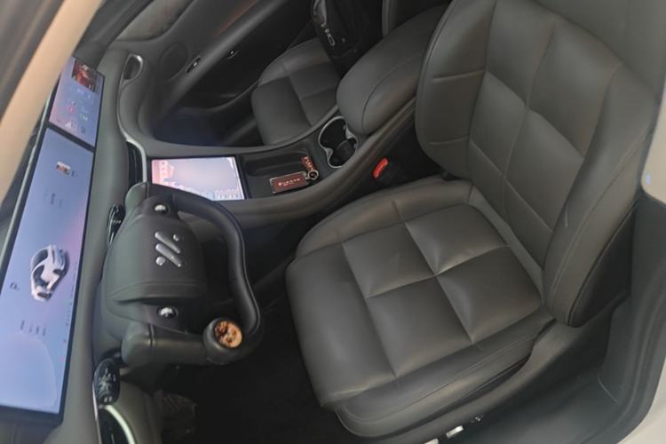 Used IM L6 2024 Max Extended-Range Version Left Front Seat