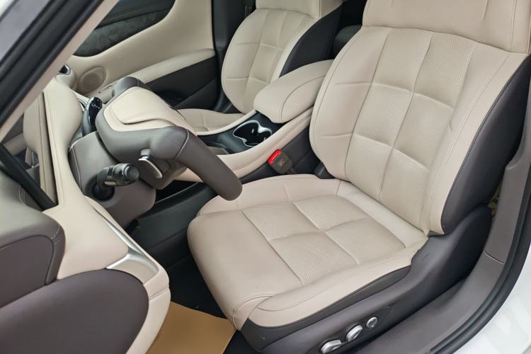Used IM L6 2024 Max Standard Edition Left Front Seat