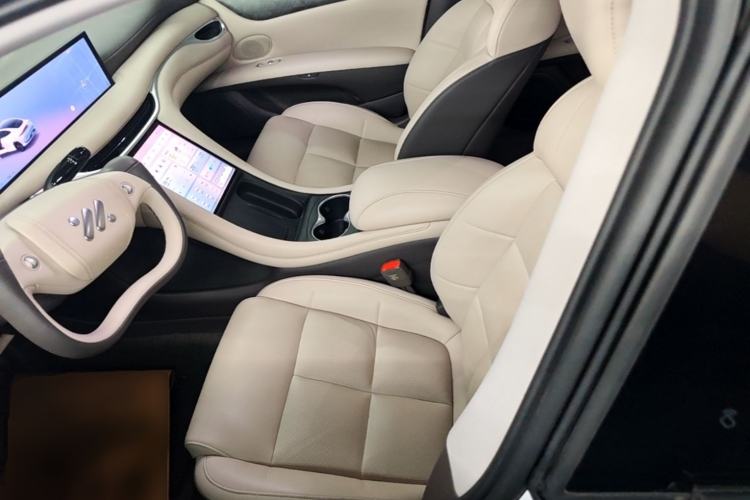 Used IM L6 2024 Max Standard Edition Left Front Seat
