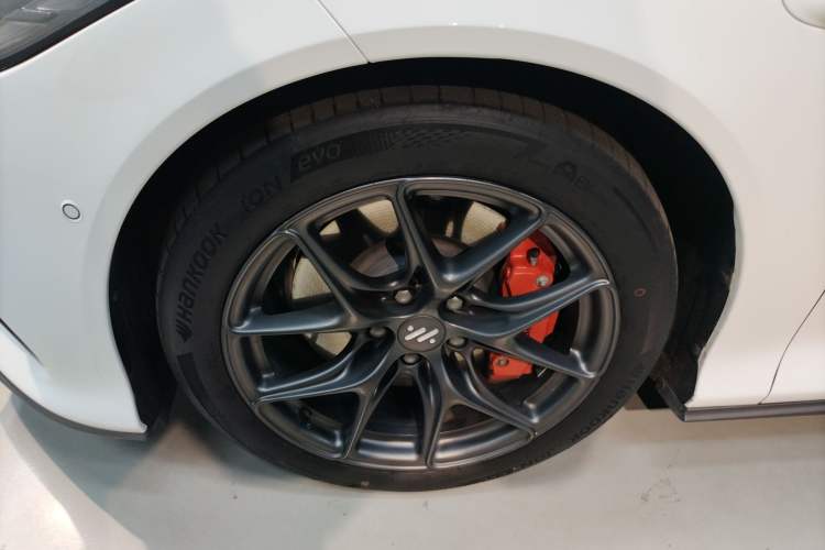 Used IM L6 2024 Max Standard Edition Left Front Wheel Hub