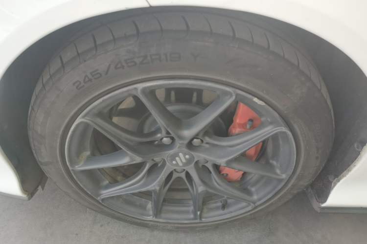 Used IM L6 2024 Max Standard Edition Left Front Wheel Hub