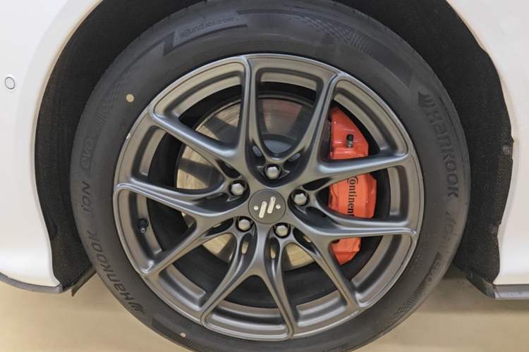 Used IM L6 2024 Max Standard Edition Left Front Wheel Hub