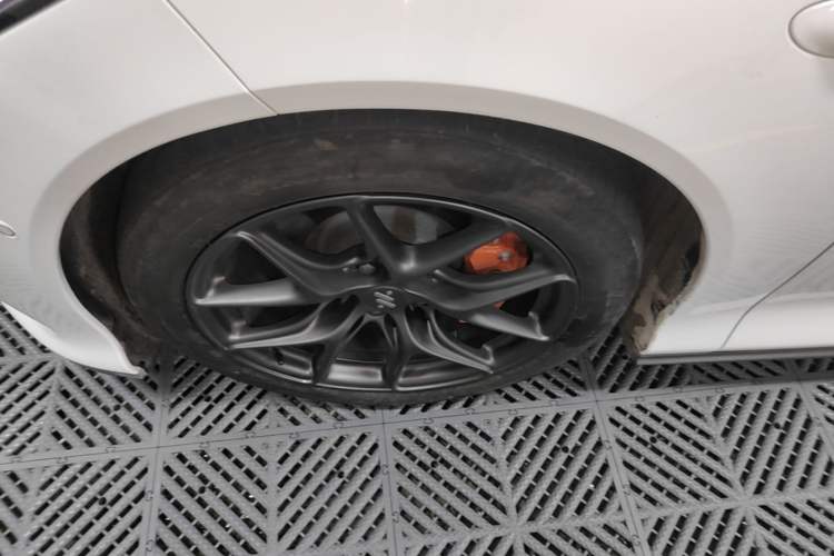 Used IM L6 2024 Max Standard Edition Left Front Wheel Hub