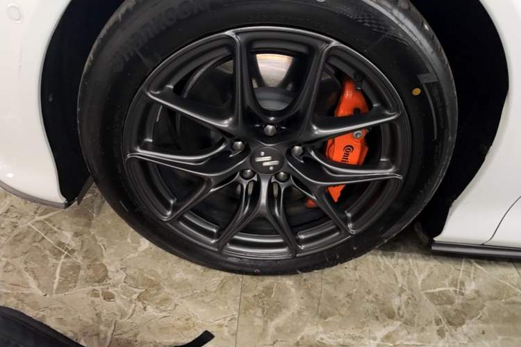 Used IM L6 2024 Max Standard Edition Left Front Wheel Hub