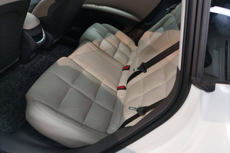 Used IM L6 2024 Max Standard Edition Left Rear Seat
