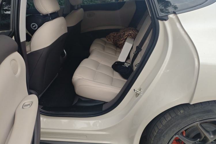 Used IM L6 2024 Max Standard Edition Left Rear Seat