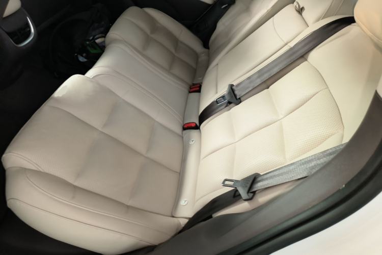 Used IM L6 2024 Max Standard Edition Left Rear Seat