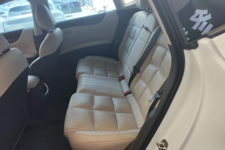 Used IM L6 2024 Max Standard Edition Left Rear Seat