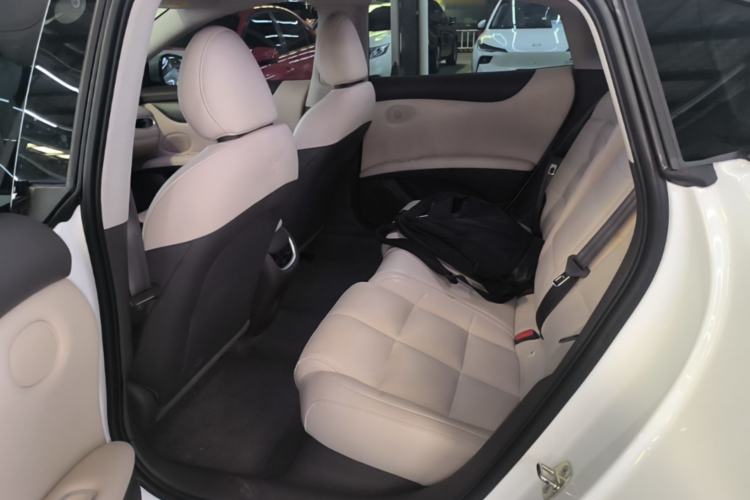 Used IM L6 2024 Max Standard Edition Left Rear Seat
