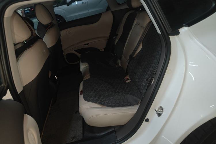 Used IM L6 2024 Max Standard Edition Left Rear Seat