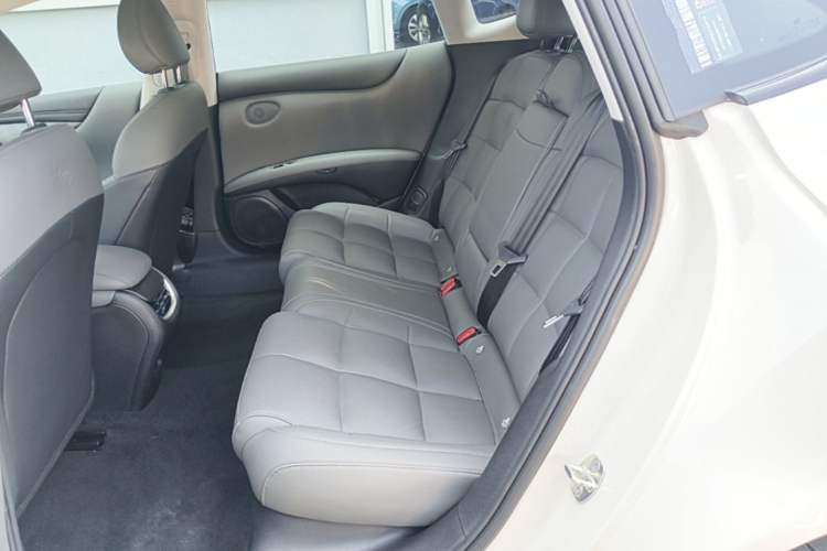 Used IM L6 2024 Max Standard Edition Left Rear Seat
