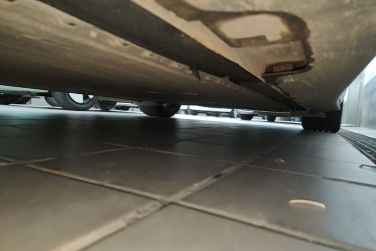 Used IM L6 2024 Max Standard Edition Left Side Sill