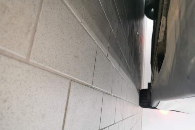 Used IM L6 2024 Max Standard Edition Left Side Sill
