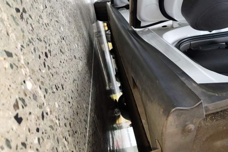 Used IM L6 2024 Max Standard Edition Left Side Sill