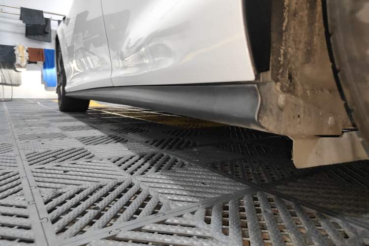 Used IM L6 2024 Max Standard Edition Left Side Sill