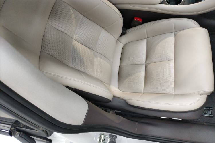 Used IM L6 2024 Max Standard Edition Right Front Seat