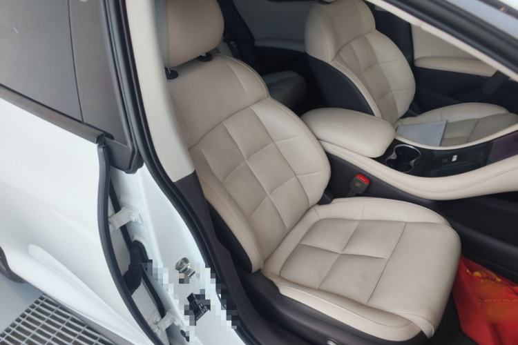 Used IM L6 2024 Max Standard Edition Right Front Seat