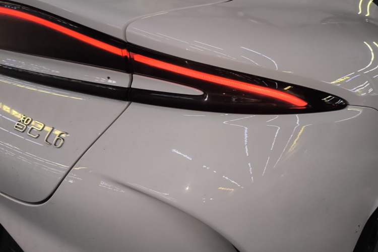 Used IM L6 2024 Max Standard Edition Right Rear Taillight
