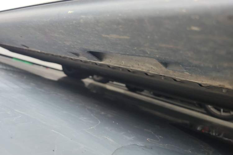 Used IM L6 2024 Max Standard Edition Right Side Sill
