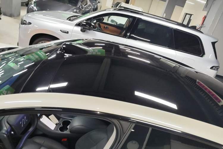 Used IM L6 2024 Max Standard Edition Roof