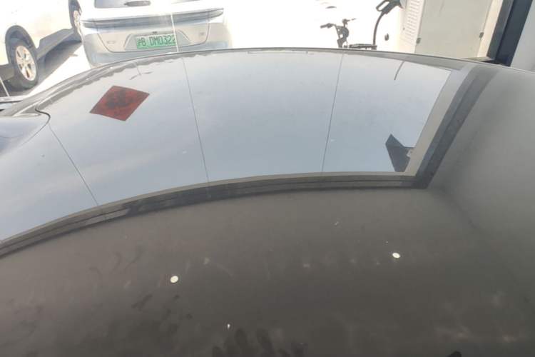 Used IM L6 2024 Max Standard Edition Roof