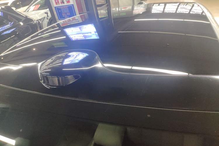 Used IM L6 2024 Max Standard Edition Roof