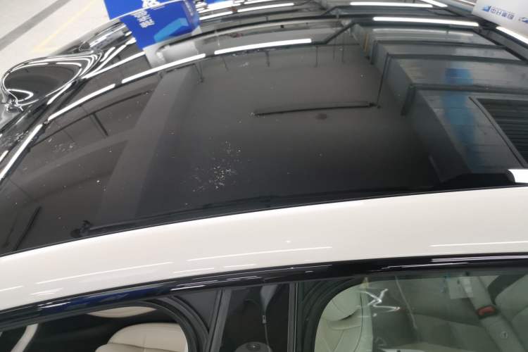 Used IM L6 2024 Max Standard Edition Roof