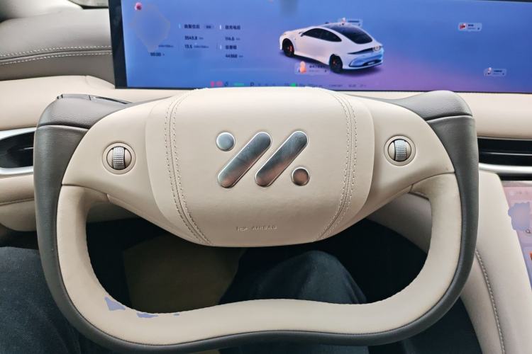 Used IM L6 2024 Max Standard Edition Steering Wheel