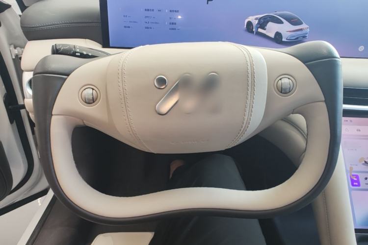Used IM L6 2024 Max Standard Edition Steering Wheel