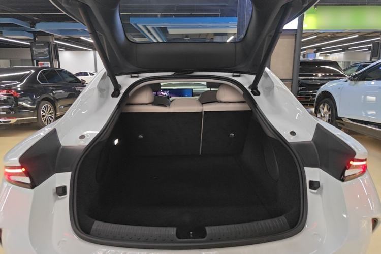 Used IM L6 2024 Max Standard Edition Trunk