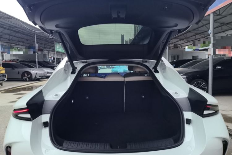 Used IM L6 2024 Max Standard Edition Trunk