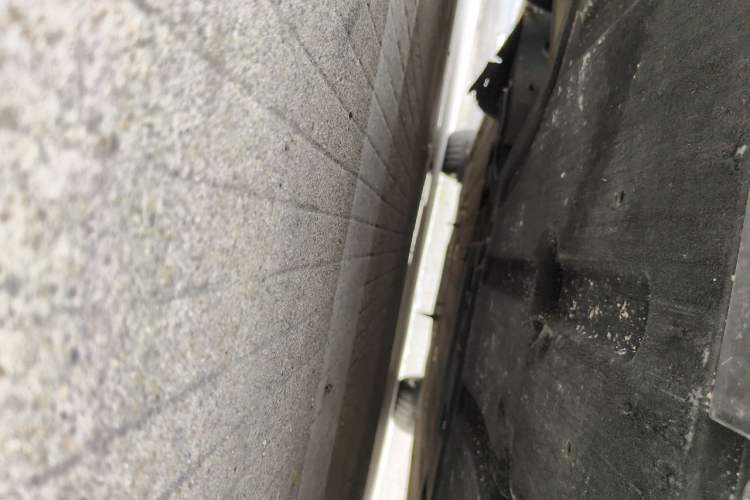 Used IM L6 2024 Max Standard Edition Chassis Front